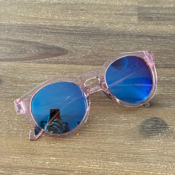 Zeal Crowley Polarized Sunglasses Women - Picture 2 of 11